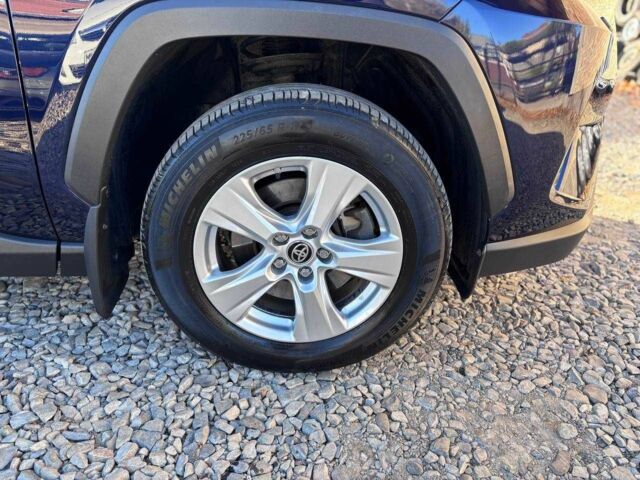 Синій Тойота РАВ 4, об'ємом двигуна 2 л та пробігом 56 тис. км за 29999 $, фото 9 на Automoto.ua