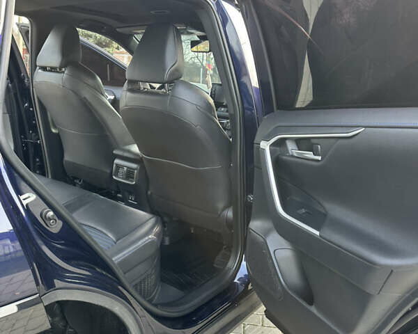 Синий Тойота РАВ 4, объемом двигателя 2.49 л и пробегом 110 тыс. км за 29999 $, фото 133 на Automoto.ua