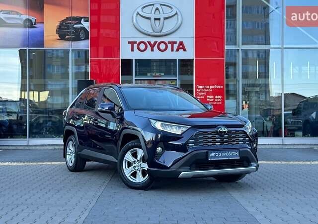 Синий Тойота РАВ 4, объемом двигателя 1.99 л и пробегом 57 тыс. км за 31912 $, фото 2 на Automoto.ua