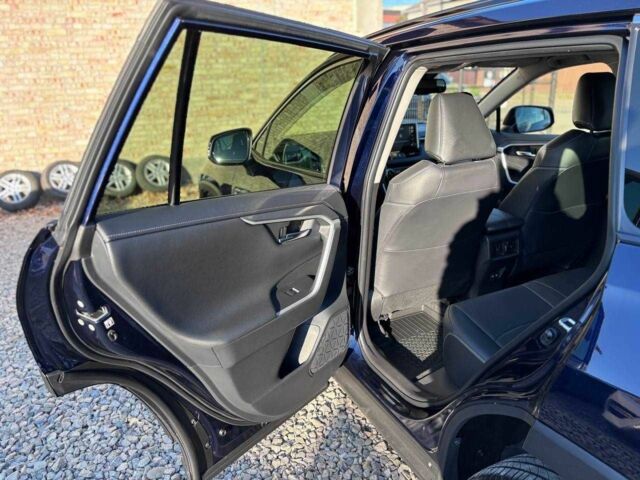 Синій Тойота РАВ 4, об'ємом двигуна 2 л та пробігом 56 тис. км за 29999 $, фото 18 на Automoto.ua