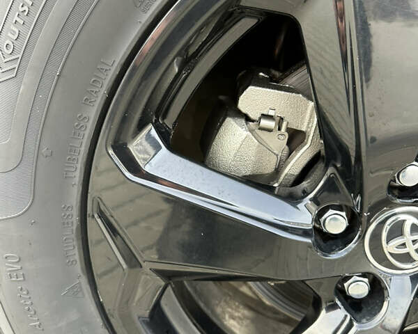 Синий Тойота РАВ 4, объемом двигателя 2.49 л и пробегом 110 тыс. км за 29999 $, фото 95 на Automoto.ua