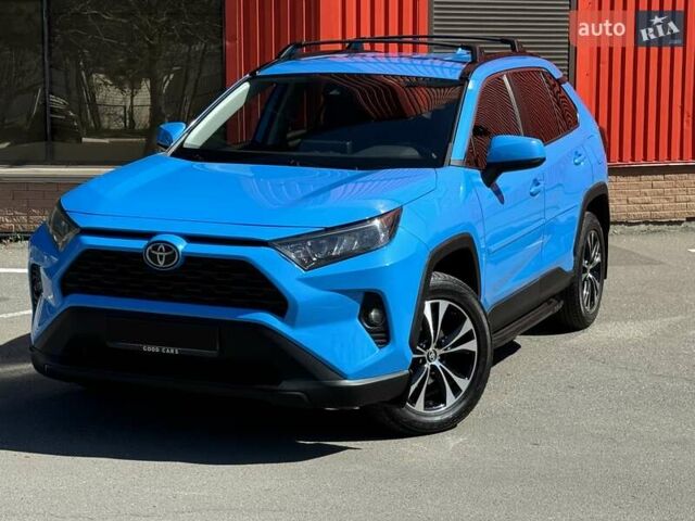 Синий Тойота РАВ 4, объемом двигателя 2.49 л и пробегом 130 тыс. км за 20500 $, фото 1 на Automoto.ua