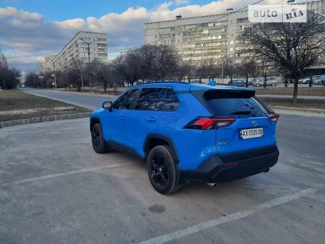 Синий Тойота РАВ 4, объемом двигателя 2.49 л и пробегом 61 тыс. км за 25900 $, фото 1 на Automoto.ua
