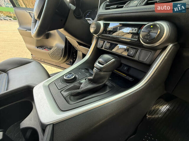 Синий Тойота РАВ 4, объемом двигателя 2.49 л и пробегом 127 тыс. км за 34000 $, фото 19 на Automoto.ua