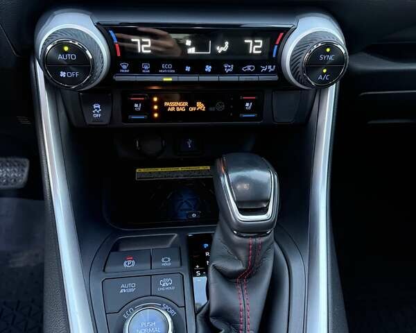 Синий Тойота РАВ 4, объемом двигателя 2.49 л и пробегом 72 тыс. км за 40700 $, фото 30 на Automoto.ua