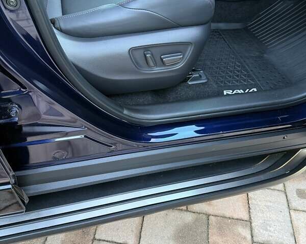 Синий Тойота РАВ 4, объемом двигателя 2.49 л и пробегом 72 тыс. км за 40700 $, фото 20 на Automoto.ua