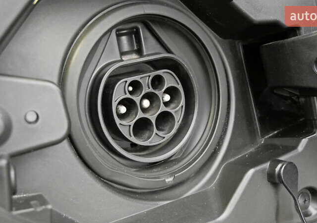 Синий Тойота РАВ 4, объемом двигателя 2.5 л и пробегом 145 тыс. км за 42500 $, фото 57 на Automoto.ua