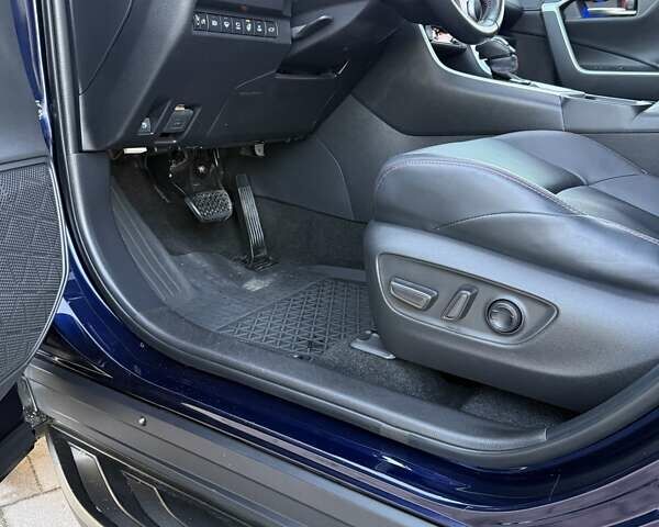 Синий Тойота РАВ 4, объемом двигателя 2.49 л и пробегом 72 тыс. км за 40700 $, фото 34 на Automoto.ua