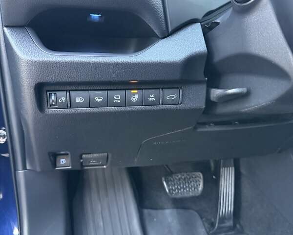 Синий Тойота РАВ 4, объемом двигателя 2.49 л и пробегом 72 тыс. км за 40700 $, фото 28 на Automoto.ua