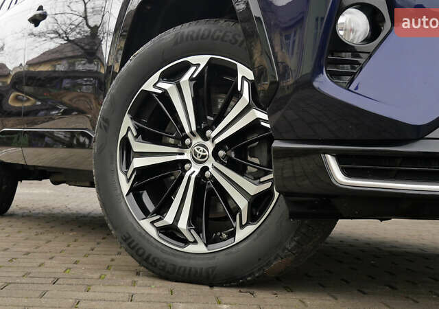 Синий Тойота РАВ 4, объемом двигателя 2.5 л и пробегом 145 тыс. км за 42500 $, фото 4 на Automoto.ua