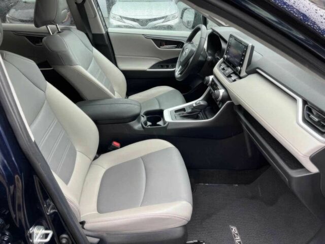 Синий Тойота РАВ 4, объемом двигателя 2.5 л и пробегом 30 тыс. км за 13500 $, фото 5 на Automoto.ua