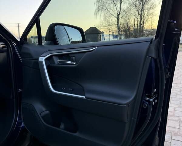 Синий Тойота РАВ 4, объемом двигателя 2.49 л и пробегом 72 тыс. км за 40700 $, фото 19 на Automoto.ua