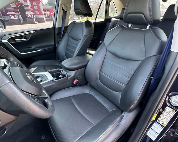 Тойота РАВ 4 2021 в Днепре (Днепропетровске) на Automoto.ua Синий Тойота РАВ 4, объемом двигателя 2.5 л и пробегом 101 тыс. км за 31000 $, фото 26 на Automoto.ua