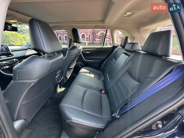 Тойота РАВ 4 2021 в Днепре (Днепропетровске) на Automoto.ua Синий Тойота РАВ 4, объемом двигателя 2.5 л и пробегом 101 тыс. км за 31000 $, фото 20 на Automoto.ua