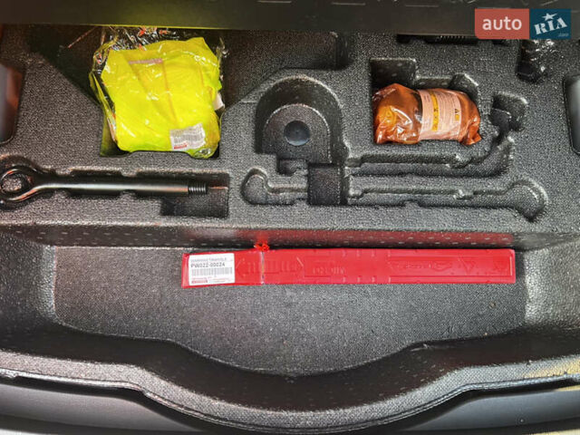 Синий Тойота РАВ 4, объемом двигателя 2.49 л и пробегом 95 тыс. км за 32700 $, фото 22 на Automoto.ua