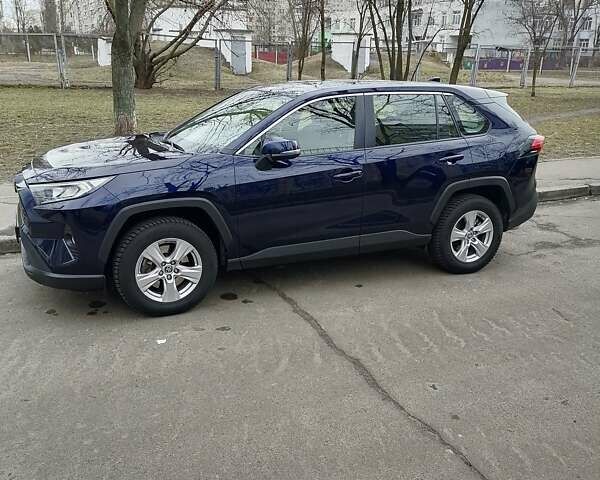 Синий Тойота РАВ 4, объемом двигателя 2 л и пробегом 31 тыс. км за 34000 $, фото 3 на Automoto.ua
