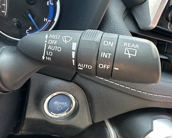 Тойота РАВ 4 2021 в Днепре (Днепропетровске) на Automoto.ua Синий Тойота РАВ 4, объемом двигателя 2.5 л и пробегом 101 тыс. км за 31000 $, фото 46 на Automoto.ua