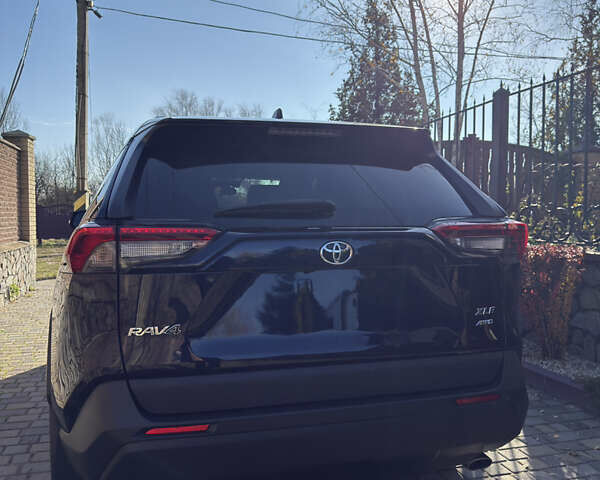 Синій Тойота РАВ 4, об'ємом двигуна 2.5 л та пробігом 114 тис. км за 26300 $, фото 6 на Automoto.ua