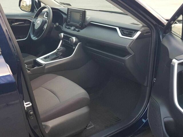 Тойота РАВ 4 2021 в Ровно на Automoto.ua Синий Тойота РАВ 4, объемом двигателя 2.5 л и пробегом 113 тыс. км за 22000 $, фото 10 на Automoto.ua