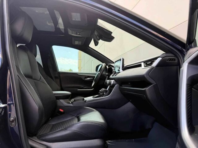 Синий Тойота РАВ 4, объемом двигателя 2.5 л и пробегом 29 тыс. км за 7900 $, фото 5 на Automoto.ua