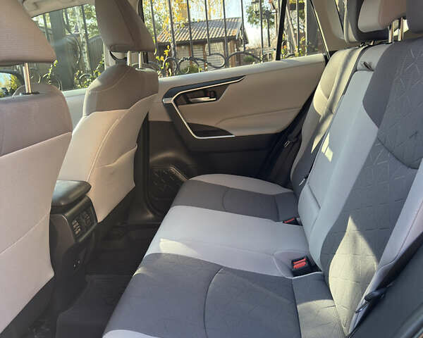 Синій Тойота РАВ 4, об'ємом двигуна 2.5 л та пробігом 114 тис. км за 26300 $, фото 5 на Automoto.ua