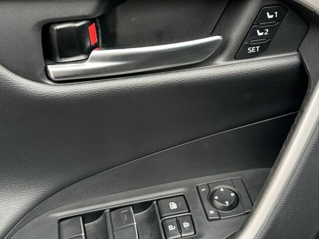 Синій Тойота РАВ 4, об'ємом двигуна 2.5 л та пробігом 102 тис. км за 29999 $, фото 15 на Automoto.ua