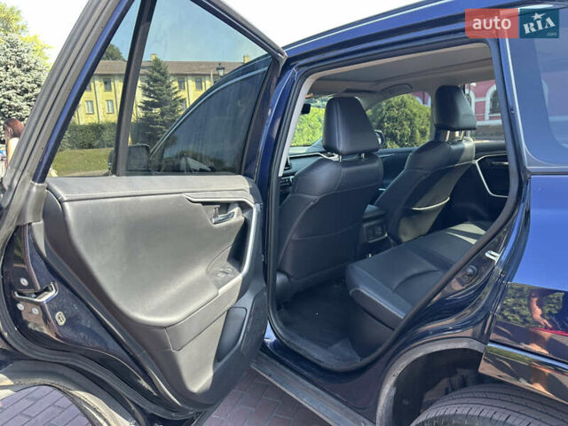 Тойота РАВ 4 2021 в Днепре (Днепропетровске) на Automoto.ua Синий Тойота РАВ 4, объемом двигателя 2.5 л и пробегом 101 тыс. км за 31000 $, фото 21 на Automoto.ua