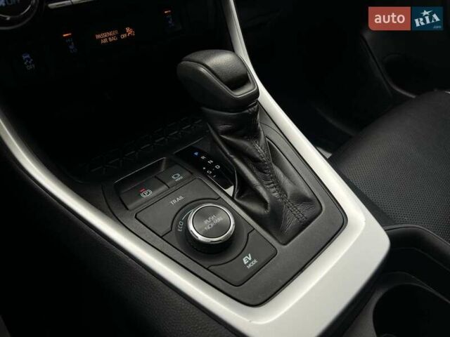 Синий Тойота РАВ 4, объемом двигателя 2.5 л и пробегом 19 тыс. км за 35500 $, фото 18 на Automoto.ua