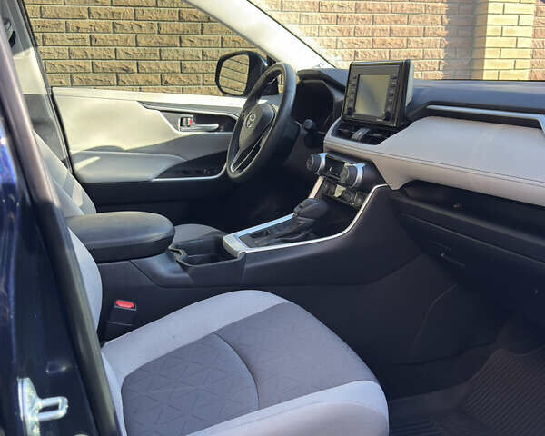 Синій Тойота РАВ 4, об'ємом двигуна 2.5 л та пробігом 114 тис. км за 26300 $, фото 15 на Automoto.ua