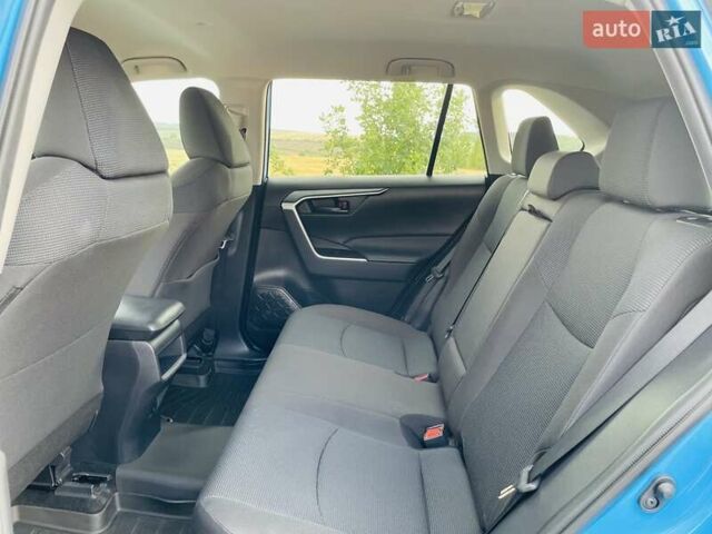 Синий Тойота РАВ 4, объемом двигателя 2.49 л и пробегом 14 тыс. км за 30500 $, фото 9 на Automoto.ua