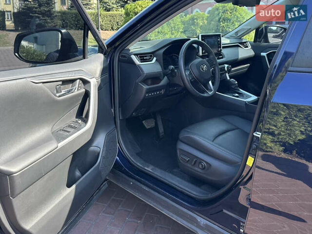 Тойота РАВ 4 2021 в Днепре (Днепропетровске) на Automoto.ua Синий Тойота РАВ 4, объемом двигателя 2.5 л и пробегом 101 тыс. км за 31000 $, фото 18 на Automoto.ua