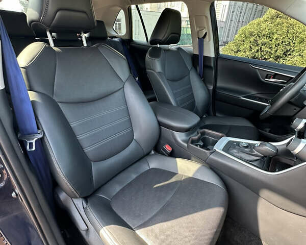 Тойота РАВ 4 2021 в Днепре (Днепропетровске) на Automoto.ua Синий Тойота РАВ 4, объемом двигателя 2.5 л и пробегом 101 тыс. км за 31000 $, фото 27 на Automoto.ua