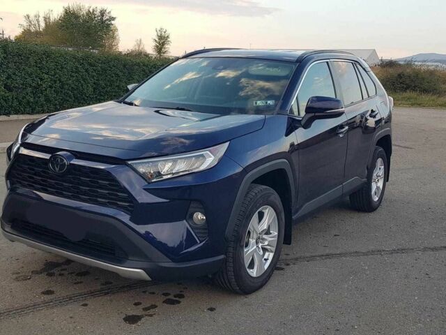 Тойота РАВ 4 2021 в Ровно на Automoto.ua Синий Тойота РАВ 4, объемом двигателя 2.5 л и пробегом 113 тыс. км за 22000 $, фото 1 на Automoto.ua