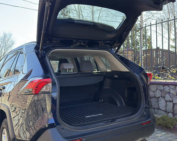 Синій Тойота РАВ 4, об'ємом двигуна 2.5 л та пробігом 114 тис. км за 26300 $, фото 10 на Automoto.ua