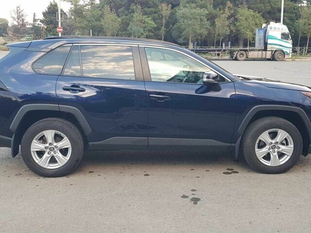 Тойота РАВ 4 2021 в Ровно на Automoto.ua Синий Тойота РАВ 4, объемом двигателя 2.5 л и пробегом 113 тыс. км за 22000 $, фото 4 на Automoto.ua