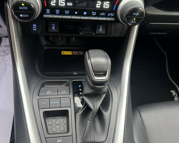 Синий Тойота РАВ 4, объемом двигателя 2.5 л и пробегом 81 тыс. км за 37000 $, фото 20 на Automoto.ua