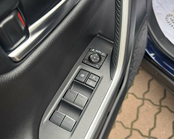 Синий Тойота РАВ 4, объемом двигателя 2.5 л и пробегом 81 тыс. км за 37000 $, фото 19 на Automoto.ua