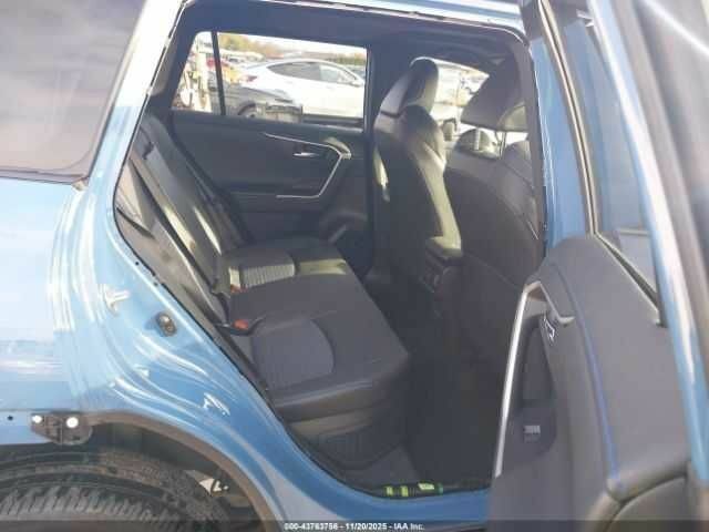 Синий Тойота РАВ 4, объемом двигателя 2.5 л и пробегом 19 тыс. км за 24350 $, фото 6 на Automoto.ua