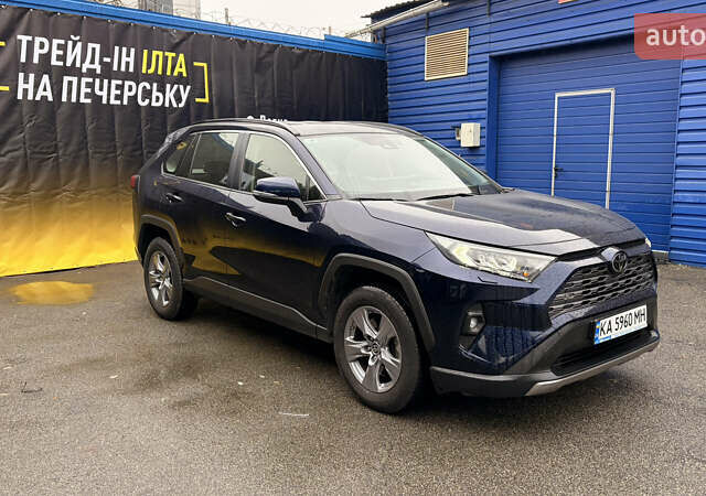 Синий Тойота РАВ 4, объемом двигателя 1.99 л и пробегом 33 тыс. км за 34173 $, фото 5 на Automoto.ua