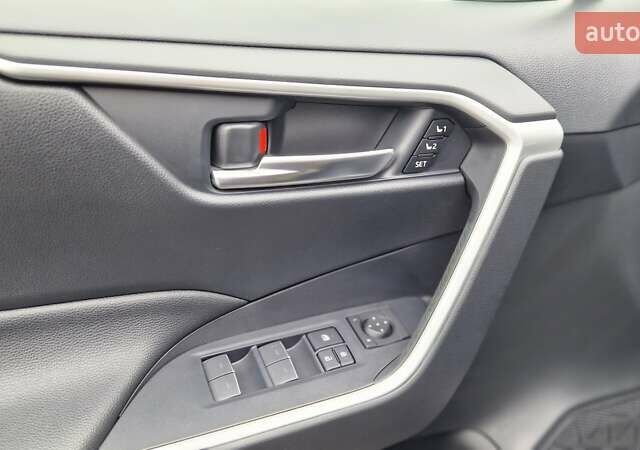 Синий Тойота РАВ 4, объемом двигателя 2.5 л и пробегом 25 тыс. км за 38800 $, фото 29 на Automoto.ua