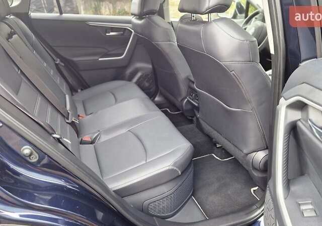 Синий Тойота РАВ 4, объемом двигателя 2.5 л и пробегом 25 тыс. км за 38800 $, фото 8 на Automoto.ua