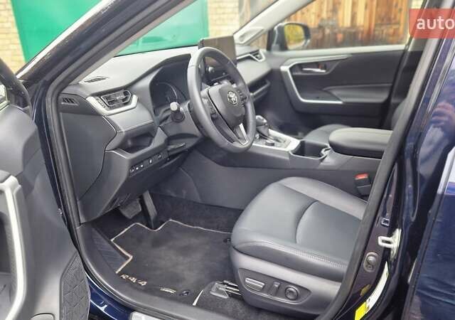 Синий Тойота РАВ 4, объемом двигателя 2.5 л и пробегом 25 тыс. км за 38800 $, фото 17 на Automoto.ua