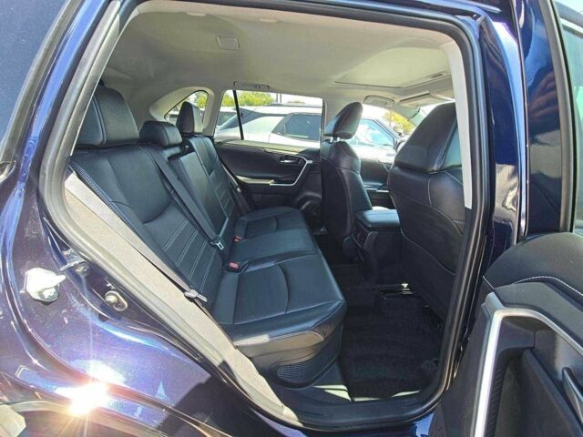 Синій Тойота РАВ 4, об'ємом двигуна 0 л та пробігом 45 тис. км за 30900 $, фото 4 на Automoto.ua