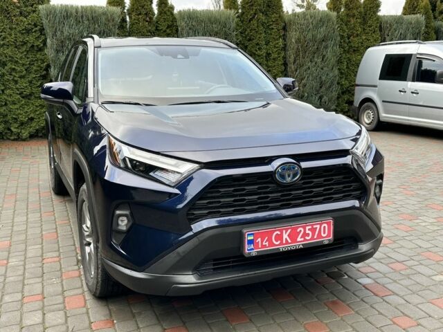 Синій Тойота РАВ 4, об'ємом двигуна 2.5 л та пробігом 13 тис. км за 37500 $, фото 1 на Automoto.ua