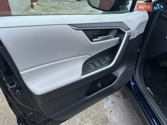 Синий Тойота РАВ 4, объемом двигателя 2.5 л и пробегом 1 тыс. км за 29700 $, фото 35 на Automoto.ua
