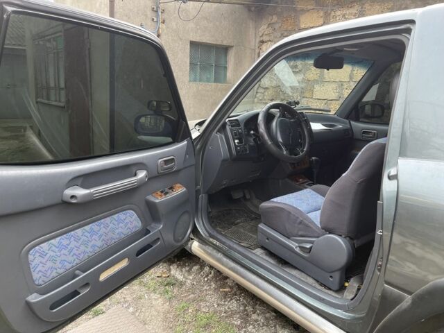 Зелений Тойота РАВ 4, об'ємом двигуна 2 л та пробігом 100 тис. км за 4500 $, фото 3 на Automoto.ua