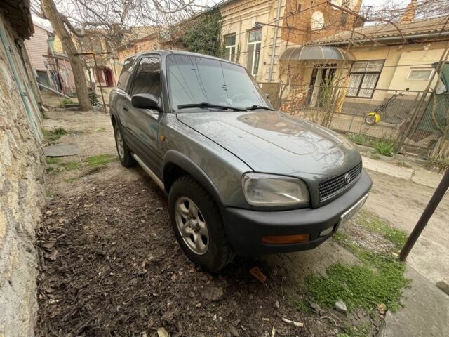 Зелений Тойота РАВ 4, об'ємом двигуна 2 л та пробігом 100 тис. км за 4500 $, фото 7 на Automoto.ua