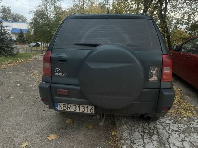 Зеленый Тойота РАВ 4, объемом двигателя 2 л и пробегом 360 тыс. км за 4500 $, фото 1 на Automoto.ua