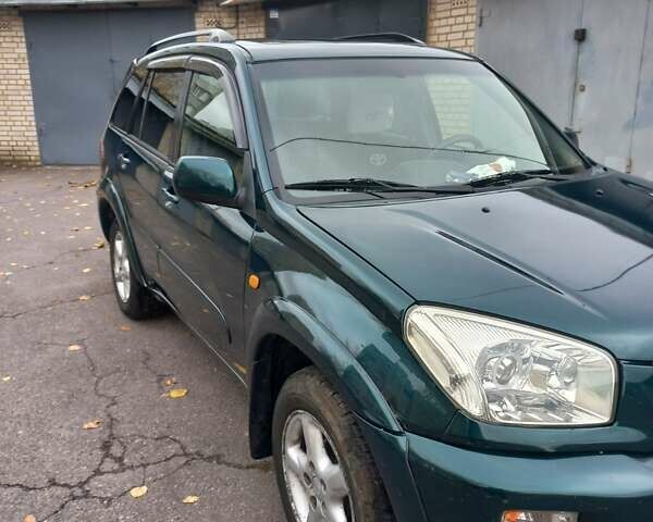 Зеленый Тойота РАВ 4, объемом двигателя 2 л и пробегом 219 тыс. км за 6800 $, фото 4 на Automoto.ua