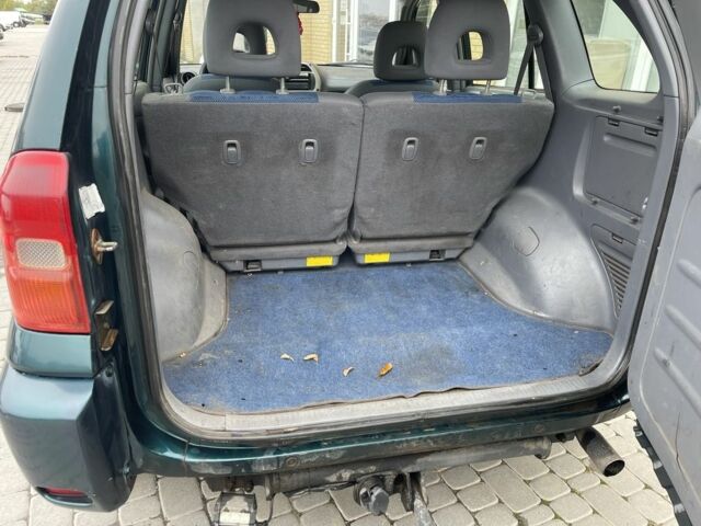 Зеленый Тойота РАВ 4, объемом двигателя 2 л и пробегом 350 тыс. км за 3200 $, фото 19 на Automoto.ua